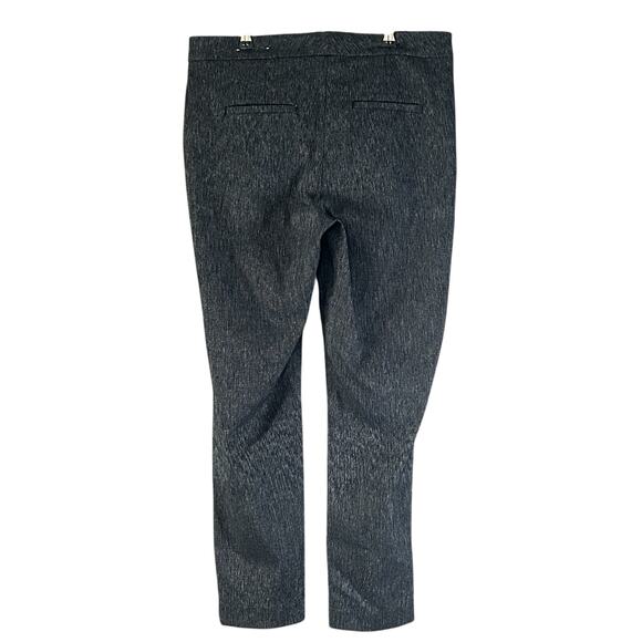 Chico's Dress Pants Women 0 US Size 8R Speckled Gray Woven Cropped Rayon Blend - Picture 3 of 15
